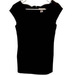 Dark Little Black Dress with a Subtle Pattern and Two Pockets by Liz Claiborne-6
